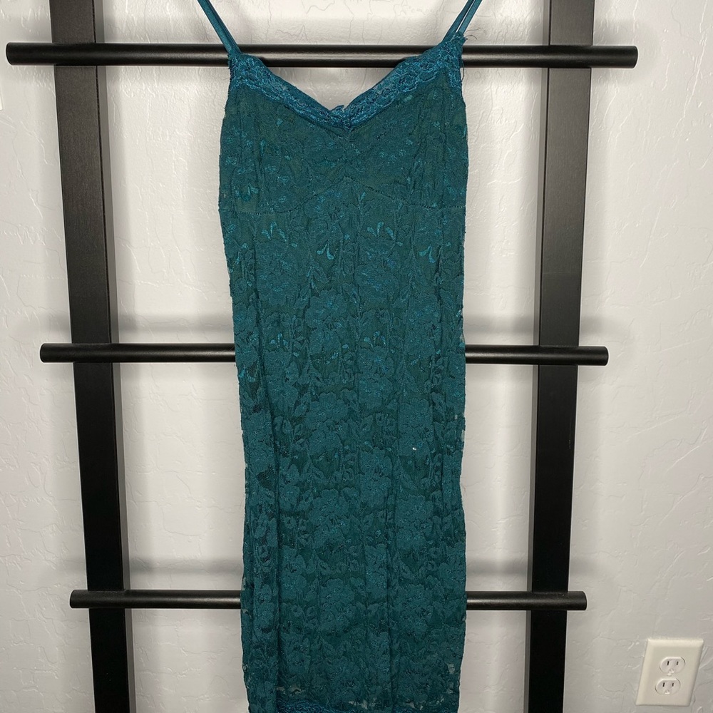 Sexy date night green lace dress